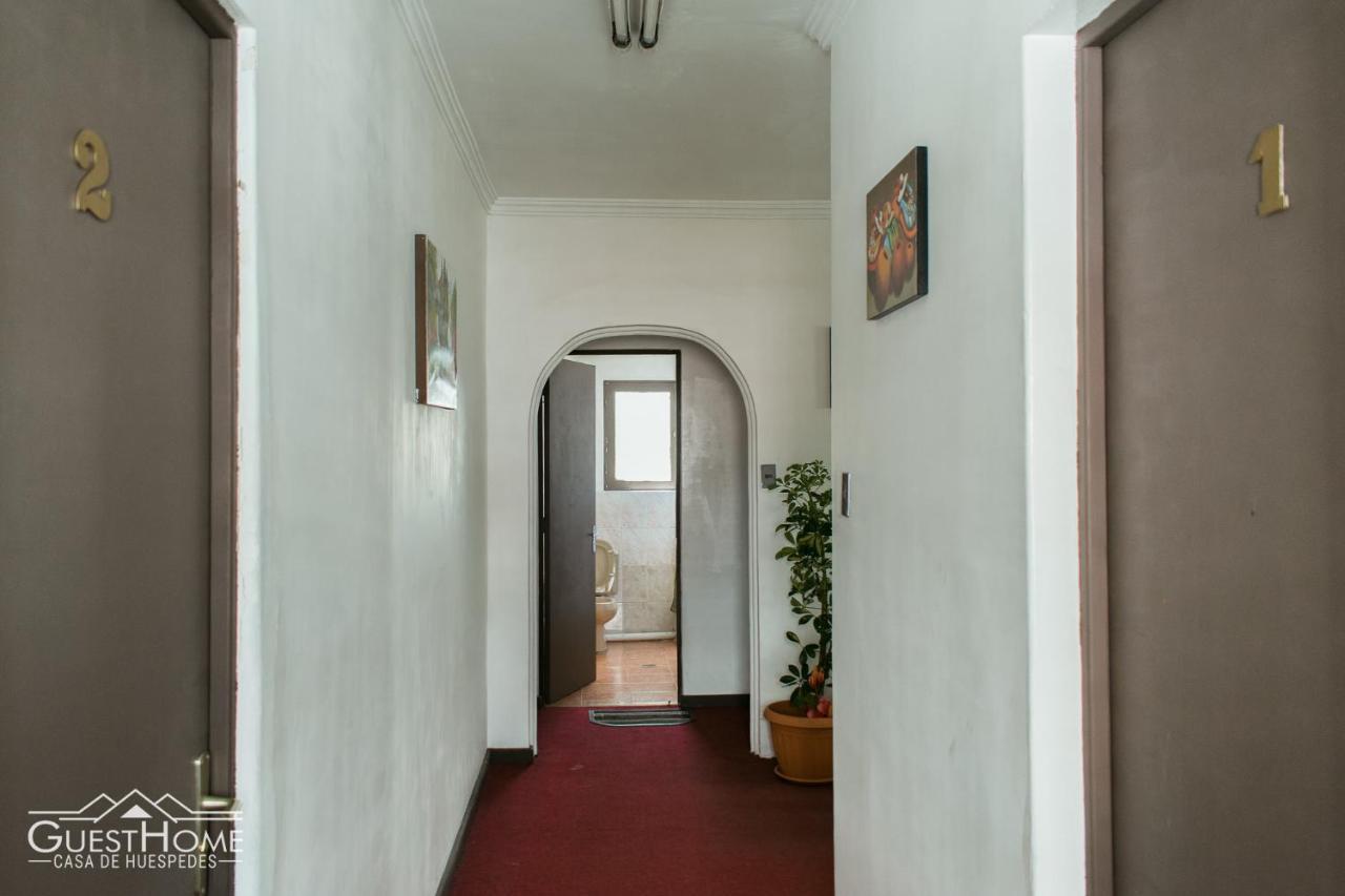 Guest Home B&B ลาปาซ ภายนอก รูปภาพ